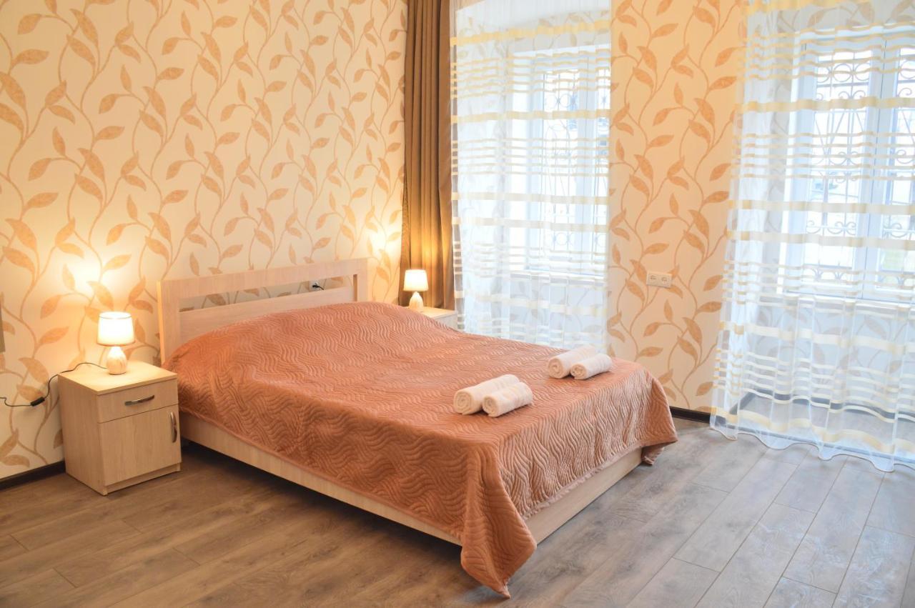 Hotel Mtatsmindaze Tbilisi Esterno foto